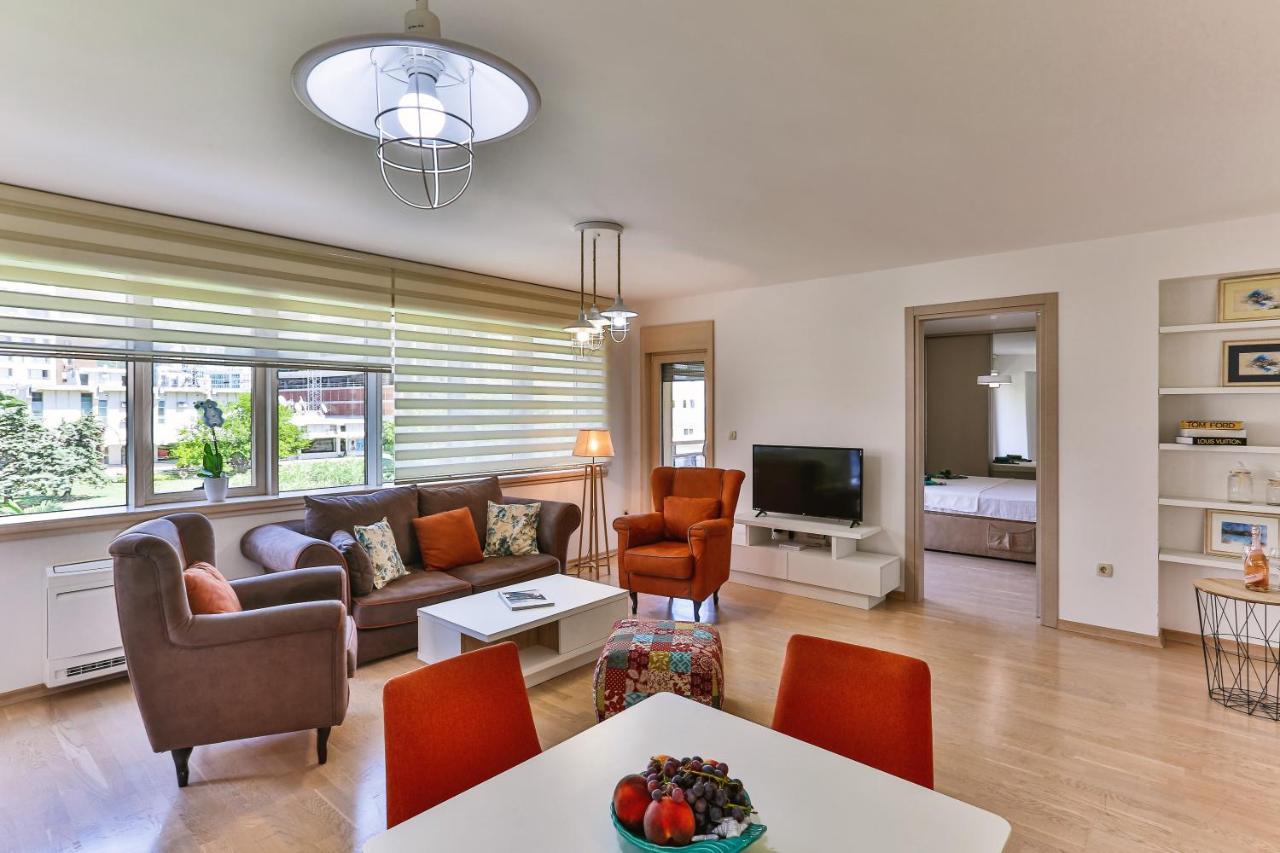 Montesun Fontana Apartments Budva Exteriör bild