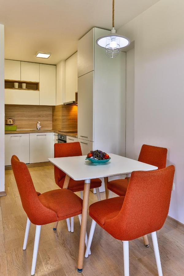 Montesun Fontana Apartments Budva Exteriör bild