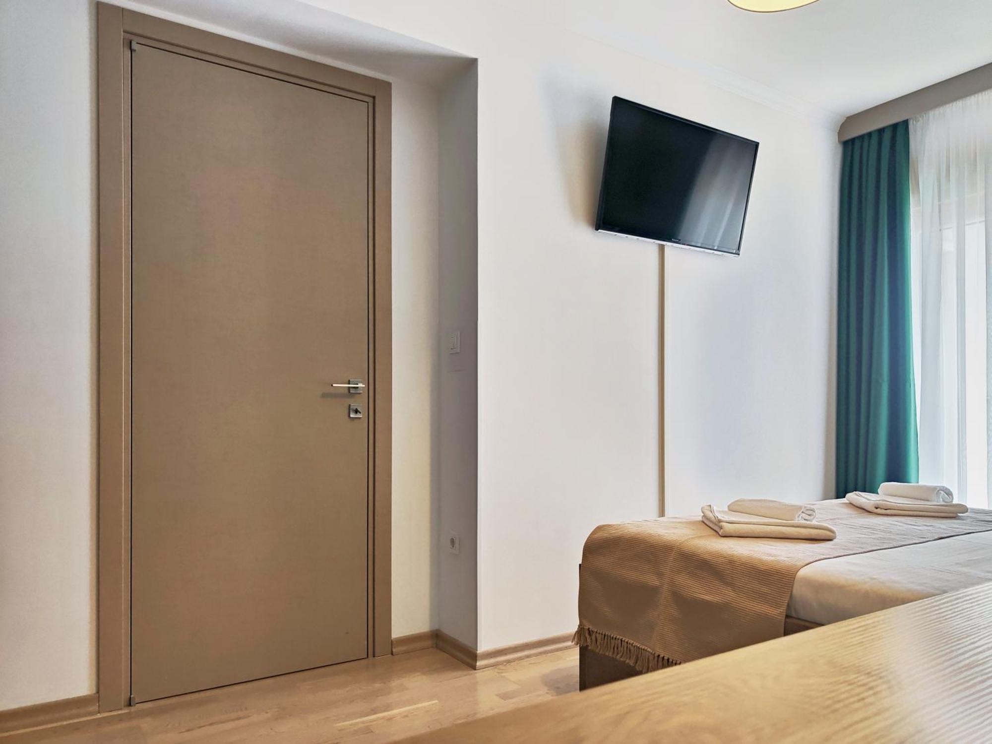 Montesun Fontana Apartments Budva Exteriör bild