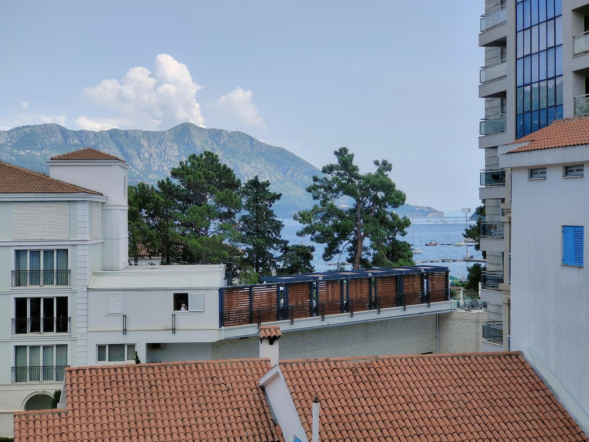 Montesun Fontana Apartments Budva Exteriör bild