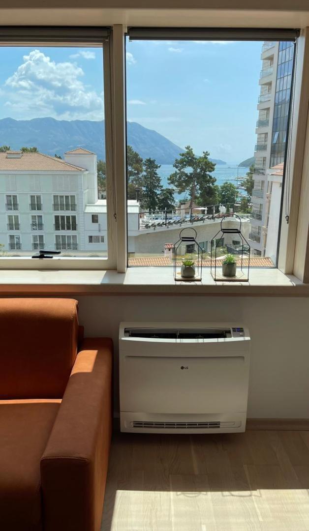 Montesun Fontana Apartments Budva Exteriör bild